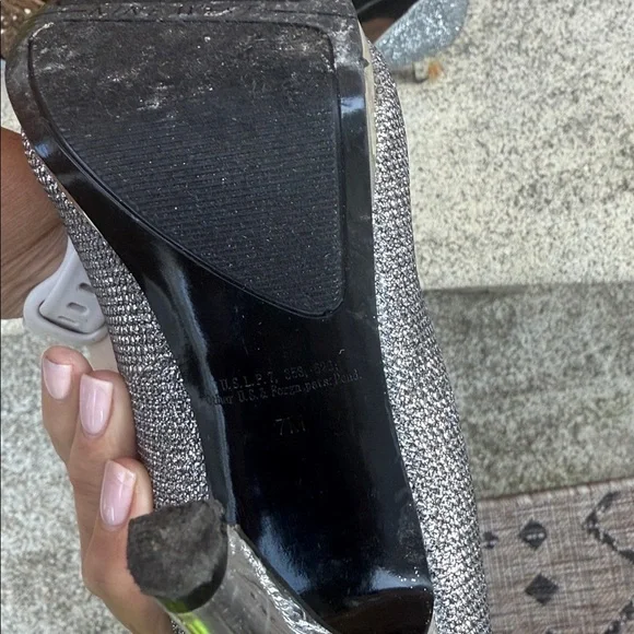 Nine West Dannee Silver Glitter Platform Pumps Heels - Picture 6 of 6